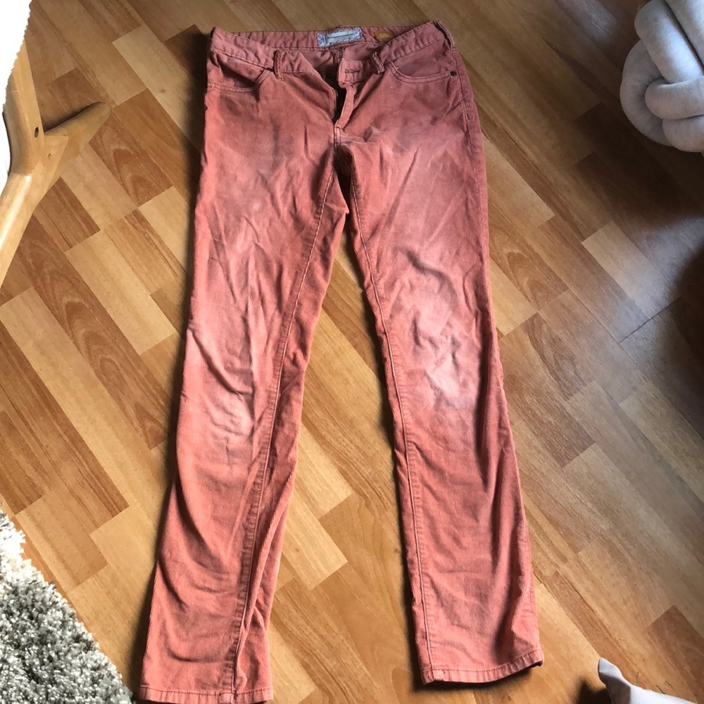 Rose colored Pilcro corduroy pants